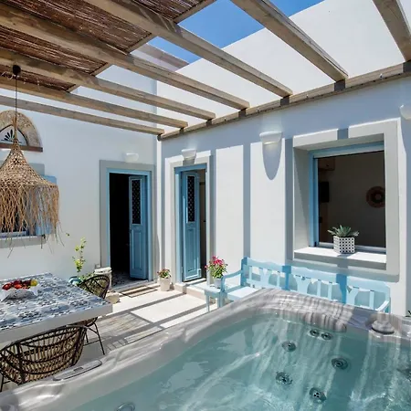 Antigone Traditional House *